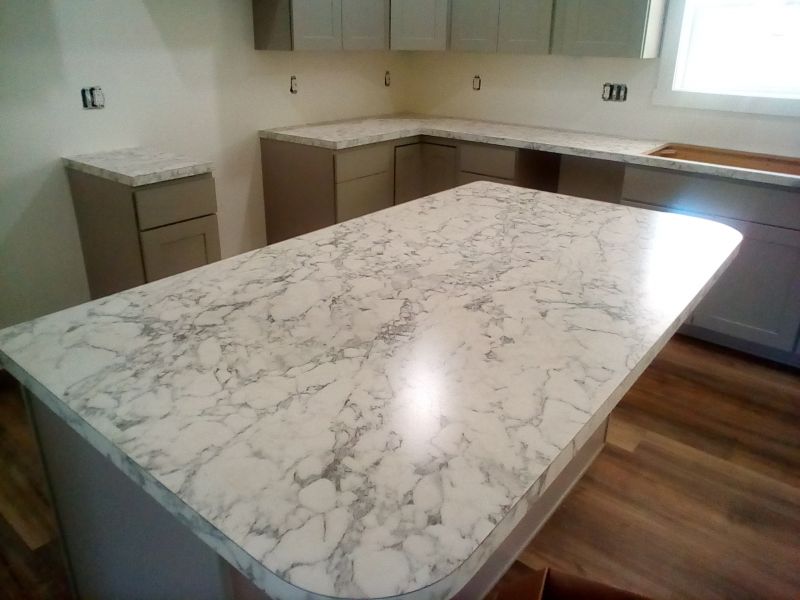 Finished quartz surface